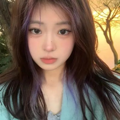 穿越七次，我成了大佬的救命恩人